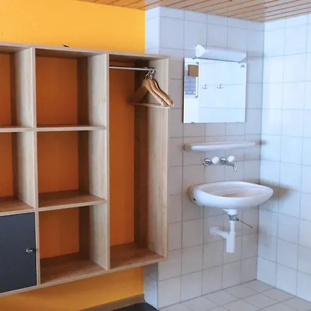 بيت شباب Eiger Easy *