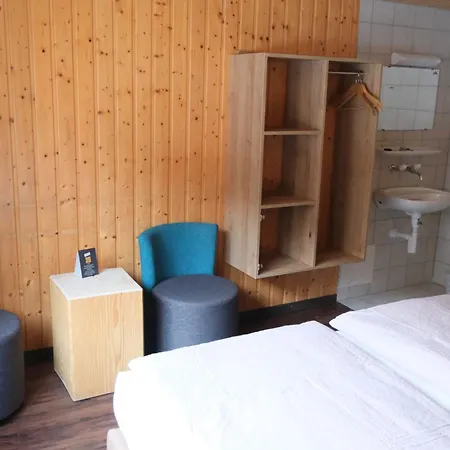 אכסניה Eiger Easy גרינדלוולד