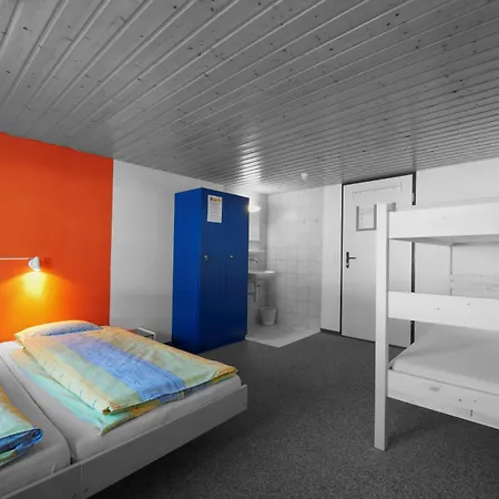 אכסניה Eiger Easy גרינדלוולד