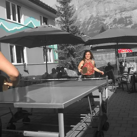 אכסניה Eiger Easy