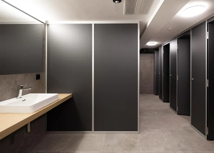 Eiger Easy ホステル *