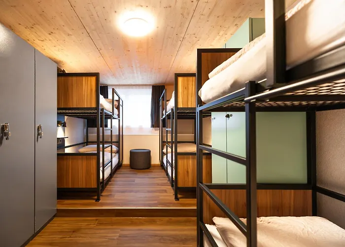 Albergue Eiger Easy *